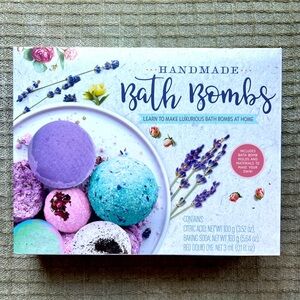 BATH BOMBS KIT Learn To Make Your Luxurious Bath Bombs At Home! NEW